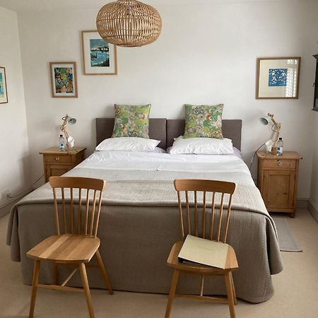 Number 19 B&B ชิชิสเตอร์ ห้อง รูปภาพ